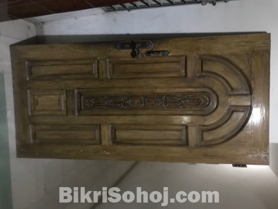 Door wooden